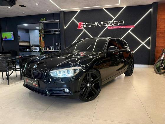 BMW 120i 2.0 16V SPORT GP ACTIVEFLEX 4P AUTOMÁTICO BMW 120i 2.0 16V SPORT GP ACTIVEFLEX 4P AUTOMÁTICO